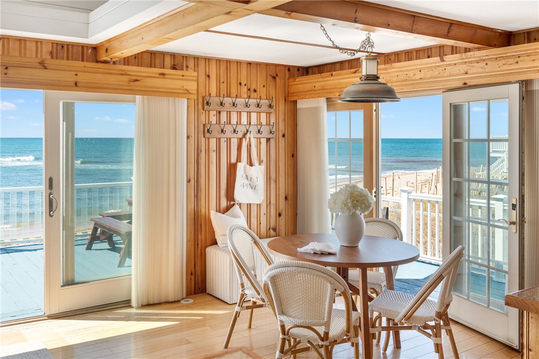 991 Matunuck Beach Road South Kingstown, RI 02879 - Photo 16 of 27