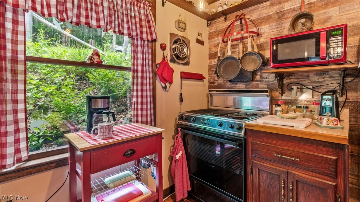 72845 Old Twenty One Road Kimbolton, OH 43749 - Photo 8 of 50