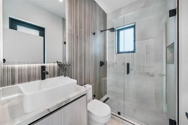 $1,495,000 | 2943 Southwest 21st Street, Miami, FL 33145