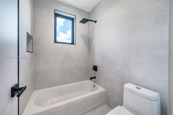 $1,495,000 | 2943 Southwest 21st Street, Miami, FL 33145