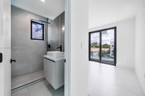 $1,495,000 | 2943 Southwest 21st Street, Miami, FL 33145