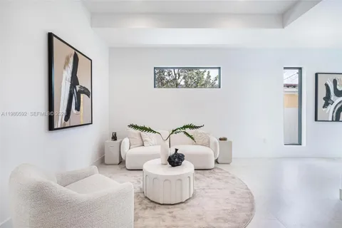 $1,495,000 | 2943 Southwest 21st Street, Miami, FL 33145