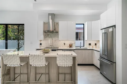 $1,495,000 | 2943 Southwest 21st Street, Miami, FL 33145