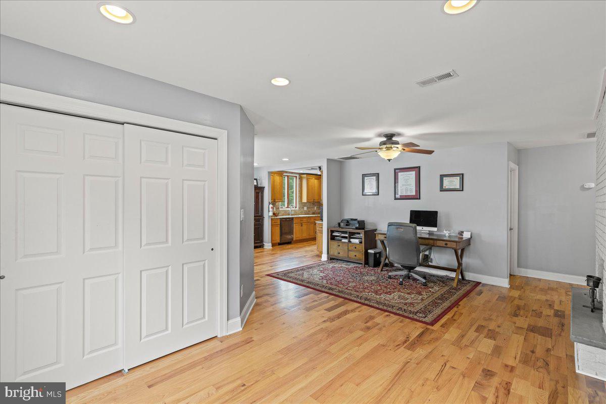 3 Riedel Drive Tabernacle, NJ 08088 - Photo 8 of 54