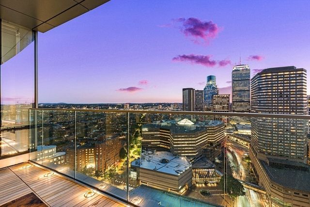 $2,700,000 | 40 Trinity Place, Unit 26B, Boston, MA 02116