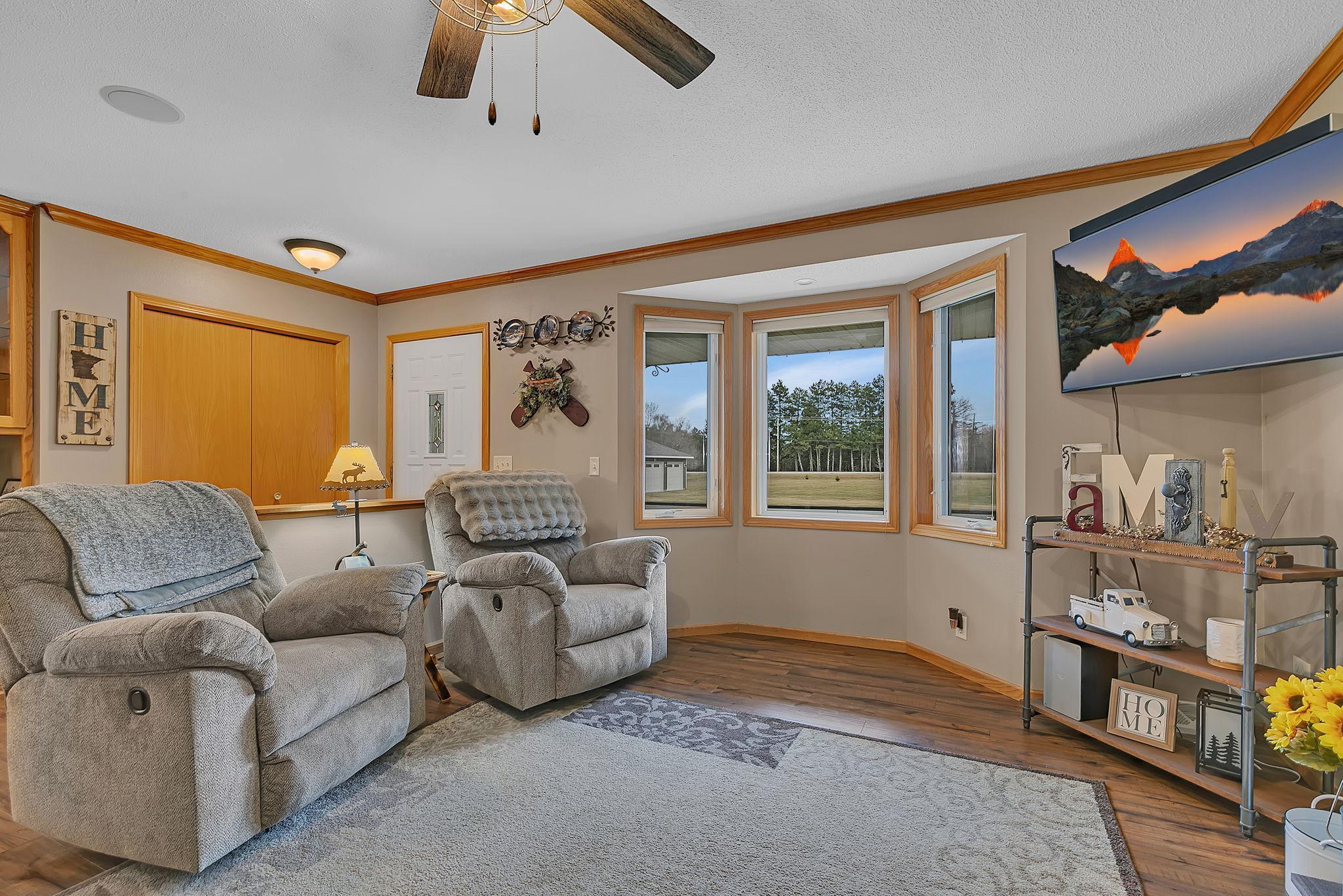 3775 Riverside Avenue North Sartell, MN 56377 - Photo 4 of 49