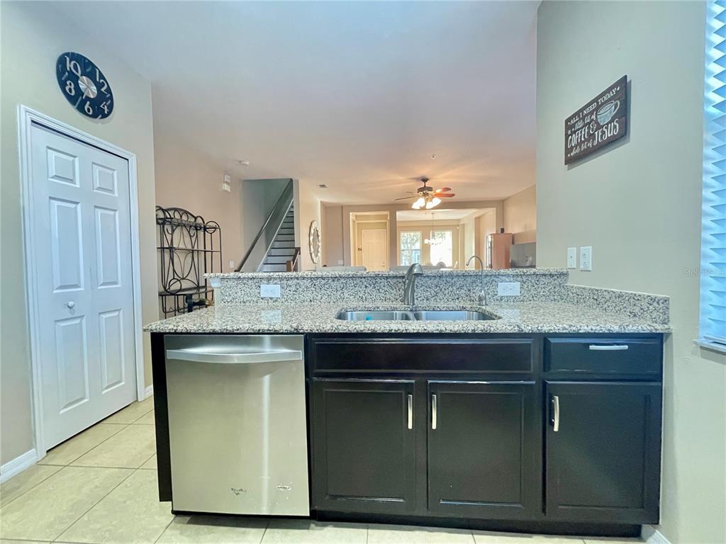 10060 Hartford Maroon Road Orlando, FL 32827 - Photo 14 of 48