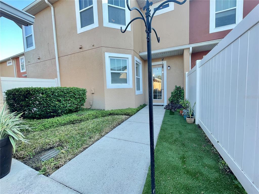 10060 Hartford Maroon Road Orlando, FL 32827 - Photo 33 of 48