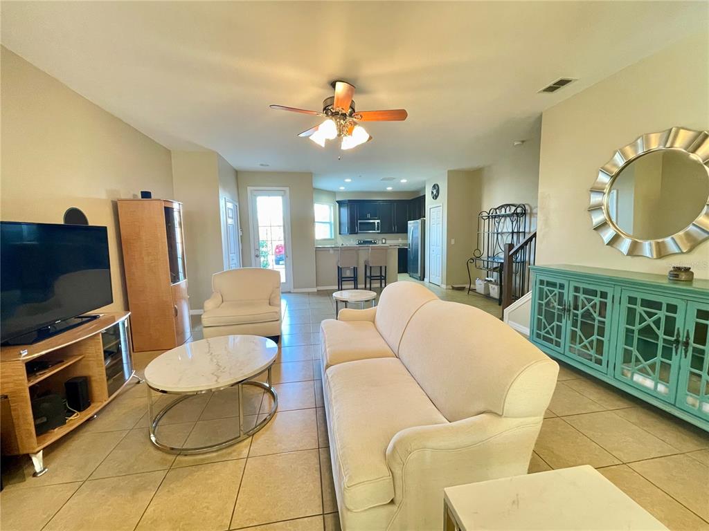 10060 Hartford Maroon Road Orlando, FL 32827 - Photo 5 of 48