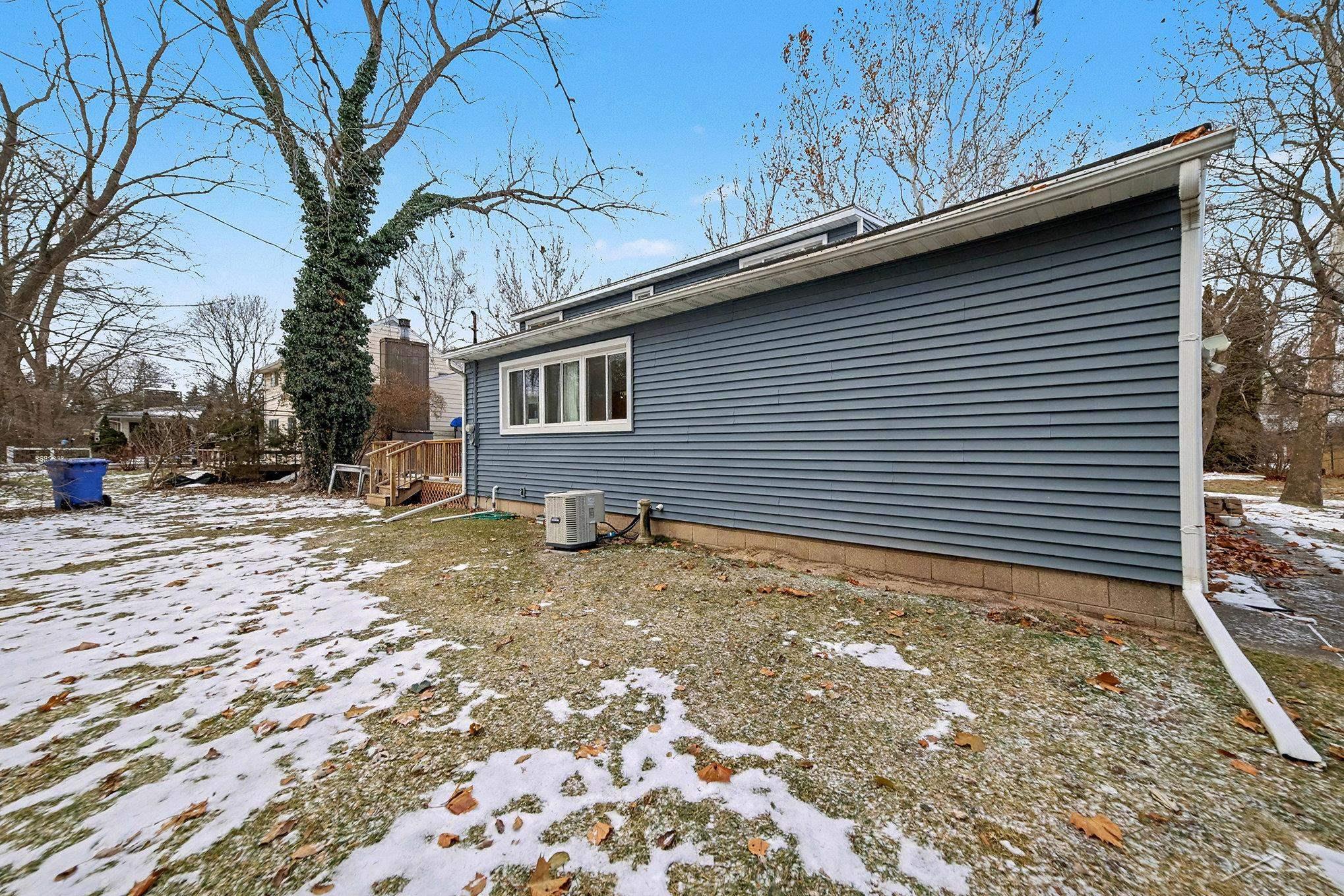 305 Sandy Ridge Court Midland, MI 48640 - Photo 31 of 39 Gallery Image 31