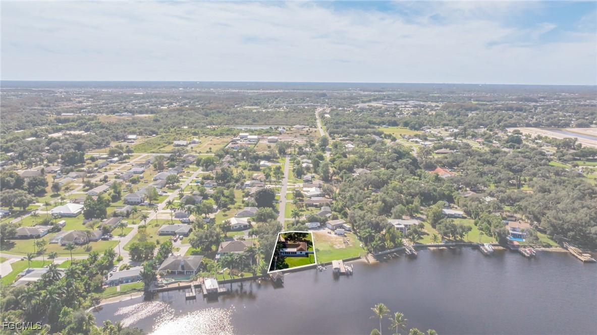 14502 Riverside Drive Fort Myers, FL 33905 - Photo 27 of 33 an aerial view of a city with ocean