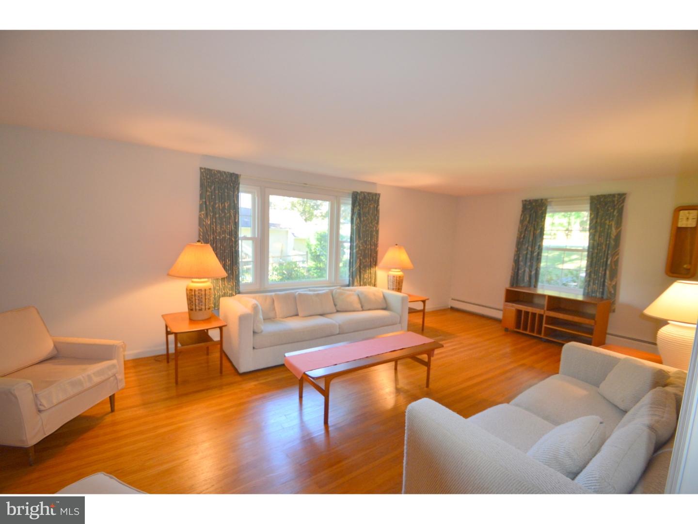 908 Warrior Road Malvern, PA 19355 - Photo 9 of 25 Living Room