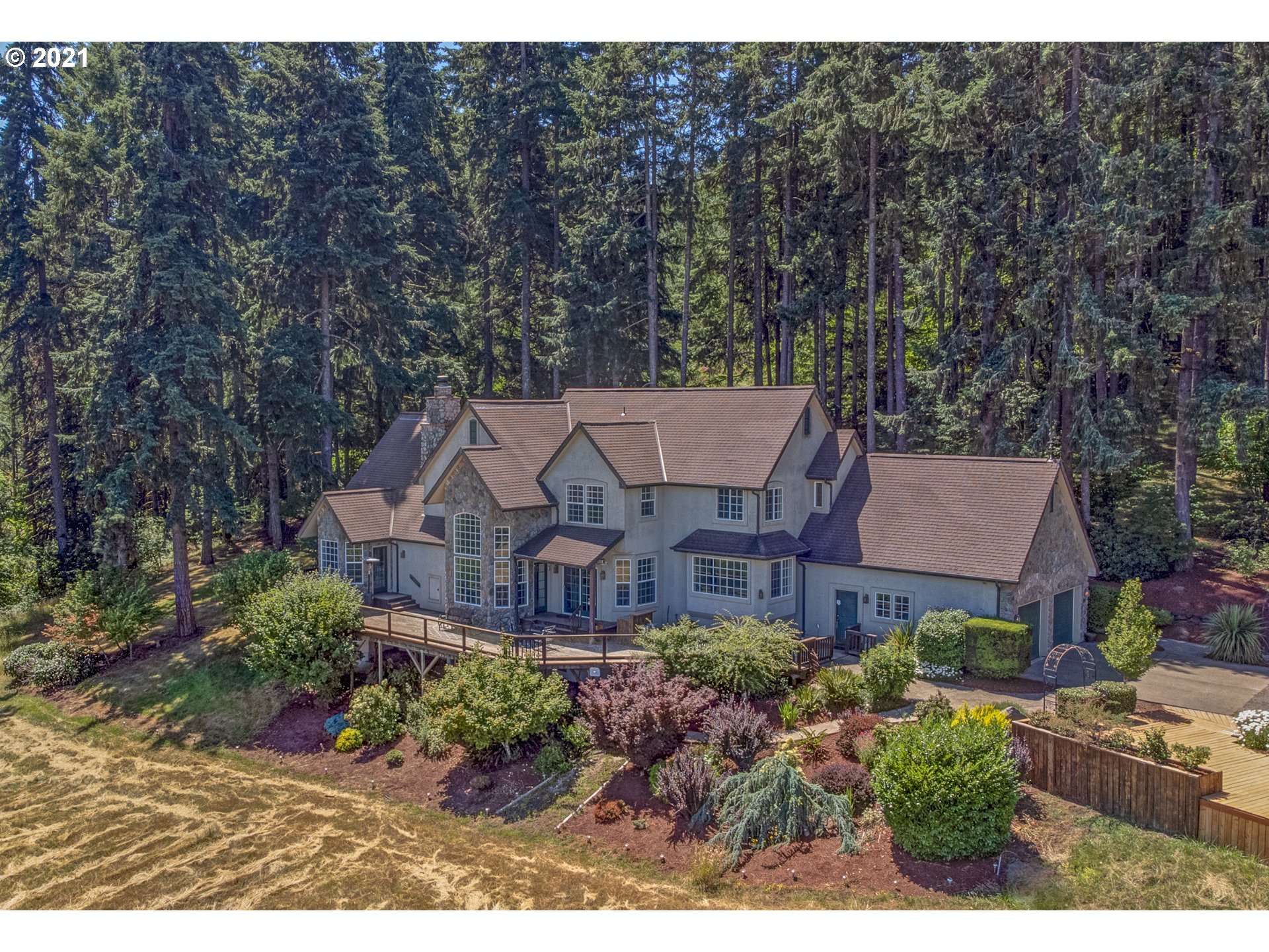 85517 Pine Grove Road Eugene, OR 97405 - Photo 1 of 32 Gallery Image 1