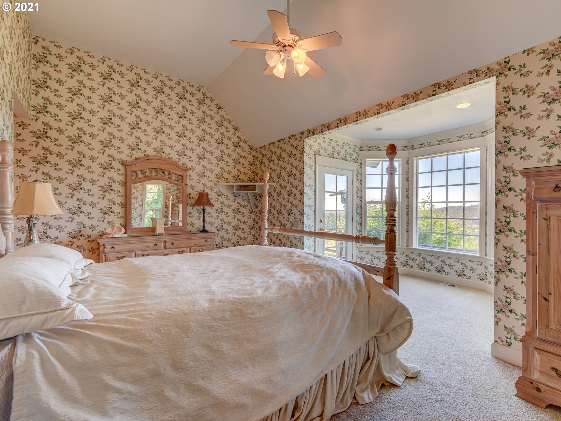 85517 Pine Grove Road Eugene, OR 97405 - Photo 13 of 32 Gallery Image 13