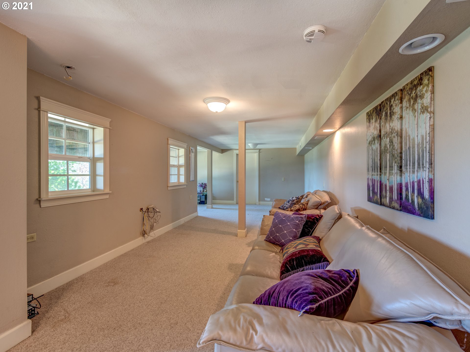85517 Pine Grove Road Eugene, OR 97405 - Photo 22 of 32 Gallery Image 22