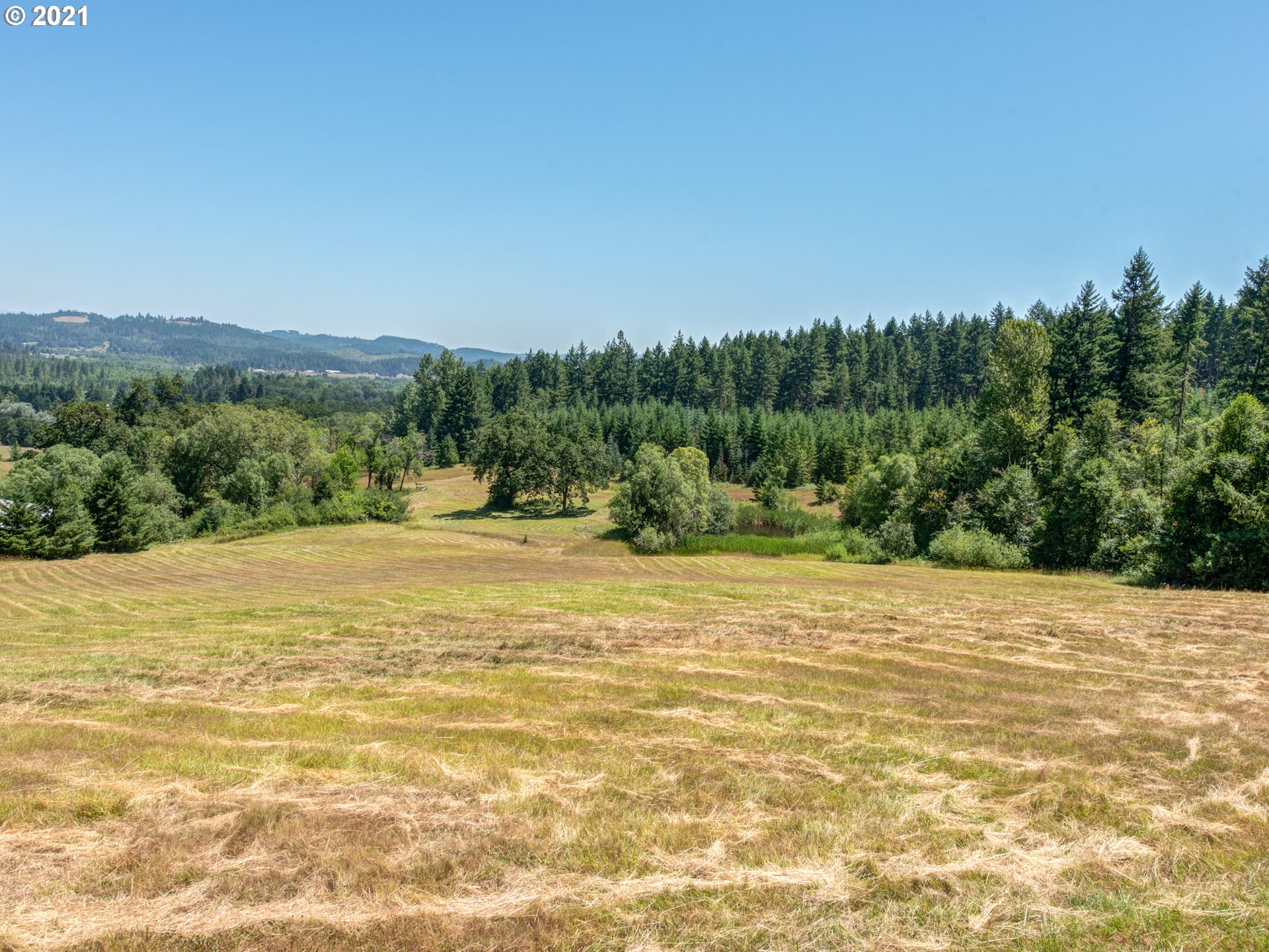 85517 Pine Grove Road Eugene, OR 97405 - Photo 25 of 32 Gallery Image 25