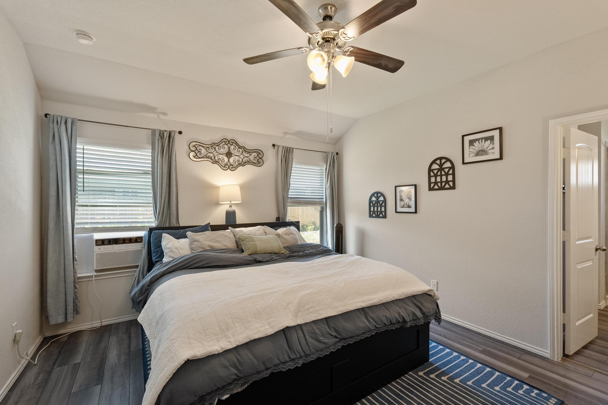 112 Pivot Drive Taylor, TX 76574 - Photo 12 of 24