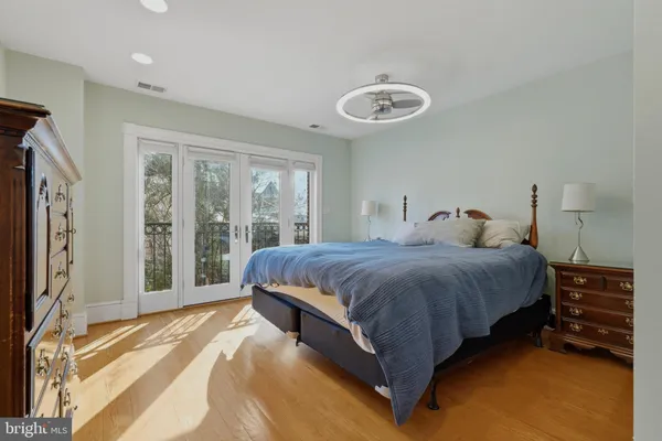 $8,500 | 1002 N Street Northwest, Washington, DC 20001