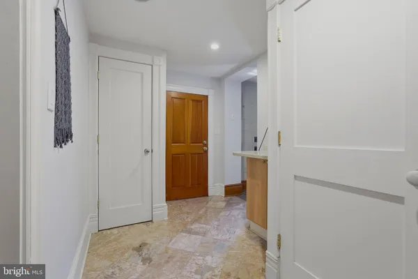 $8,500 | 1002 N Street Northwest, Washington, DC 20001