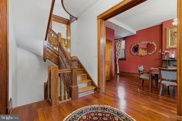 $8,500 | 1002 N Street Northwest, Washington, DC 20001