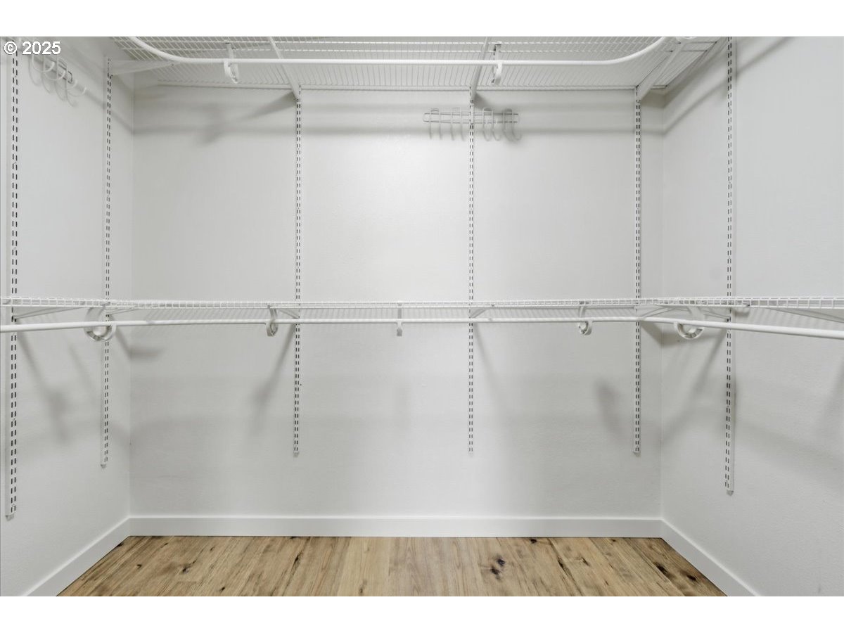 499 Alderdale Road Prosser, WA 99350 - Photo 20 of 41 a picture of a bathroom