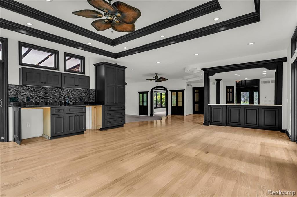 1940 Oak Pointe Drive Rochester Hills, MI 48306 - Photo 10 of 42