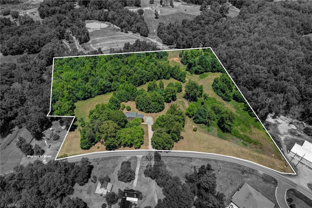 1406 Gibbs Road Reidsville, NC 27320 - Photo 4 of 50