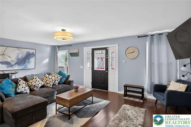 $284,900 | 6250 Park Place, Tobyhanna, PA 18466