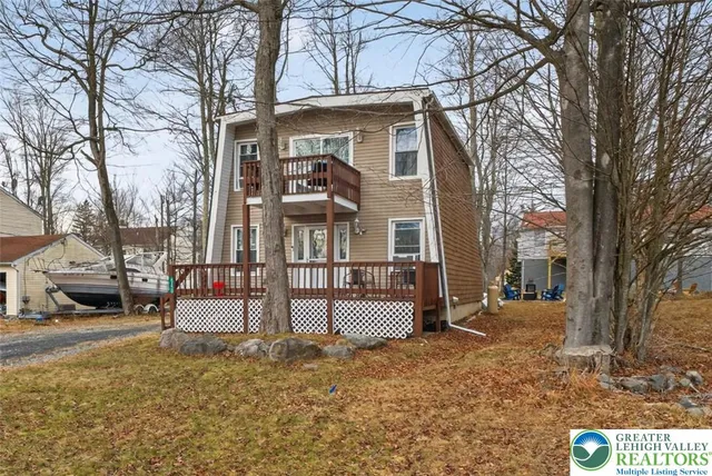 $284,900 | 6250 Park Place, Tobyhanna, PA 18466