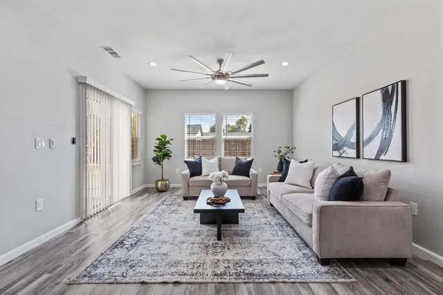 $599,950 | 232 East Roseburg Avenue, Modesto, CA 95350