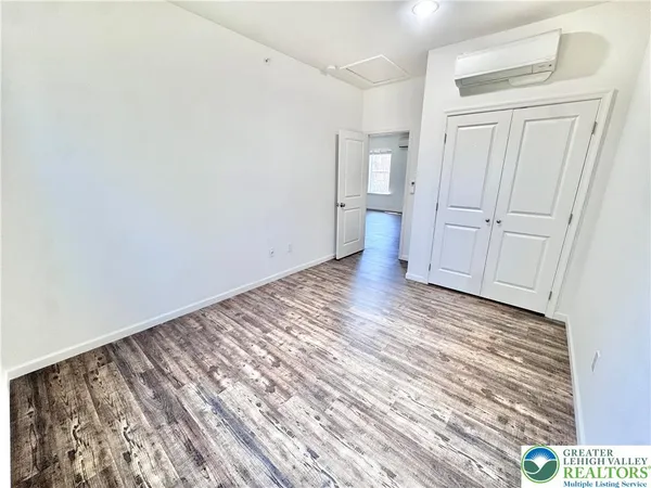 $1,900 | 315 East Stone Alley, Unit 3, Alburtis, PA 18011