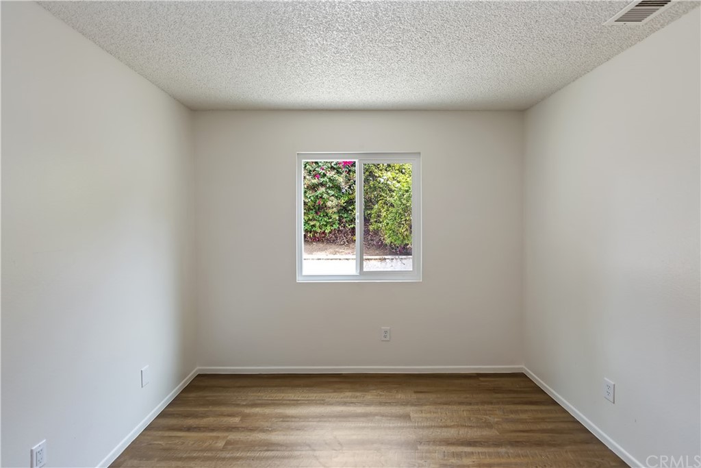 7571 Frazer Drive Riverside, CA 92509 - Photo 19 of 34 Bedroom 3