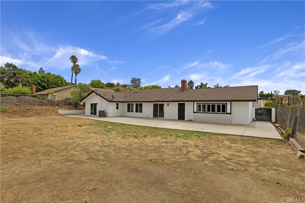 7571 Frazer Drive Riverside, CA 92509 - Photo 28 of 34 Backyard