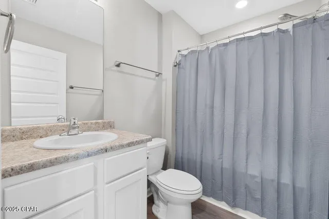 $3,400 | 4944 Conner Lane, Panama City, FL 32404