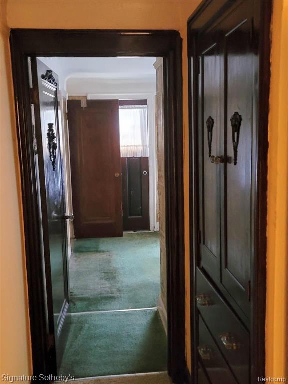 266 Moran Road Grosse Pointe Farms, MI 48236 - Photo 16 of 20