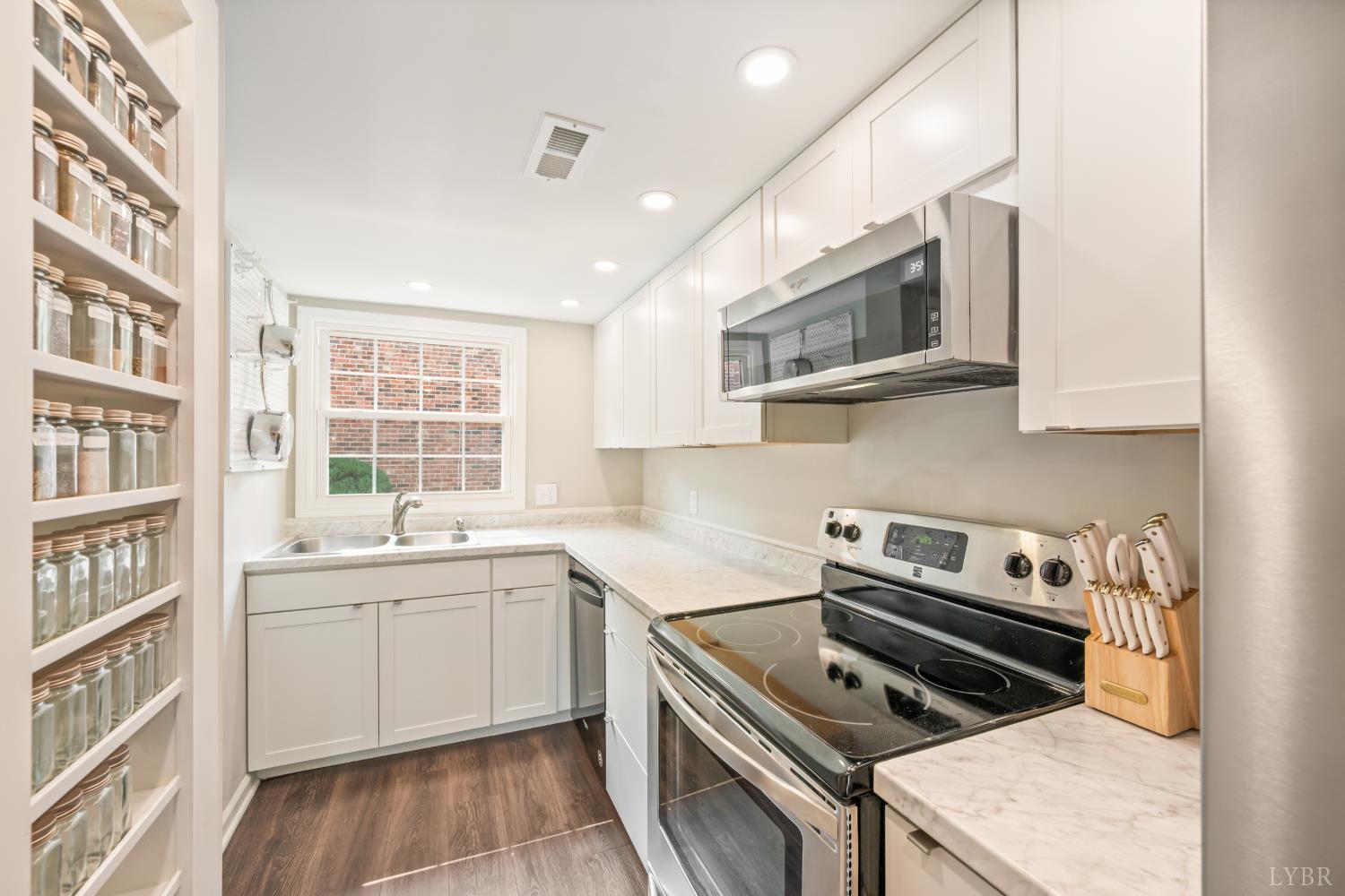 3101 Link Road, Unit 23 Lynchburg, VA 24503 - Photo 11 of 38 Gallery Image 11