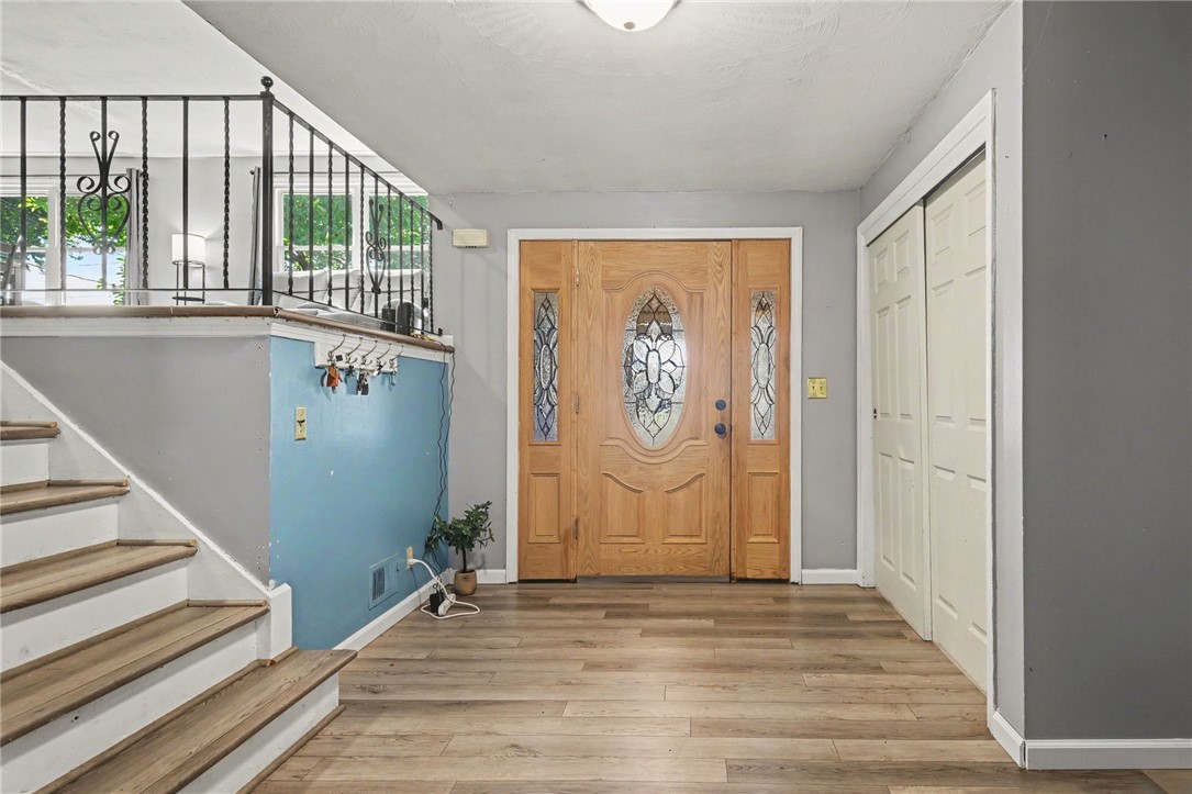1062 Long Pond Road Greece, NY 14626 - Photo 4 of 30 Gallery Image 4