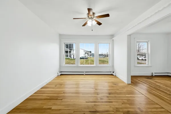 $2,500 | 32 Fall River Avenue, Unit 1, Seekonk, MA 02771