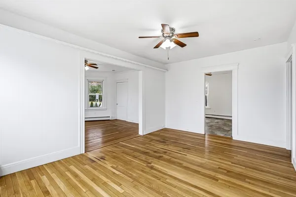 $2,500 | 32 Fall River Avenue, Unit 1, Seekonk, MA 02771