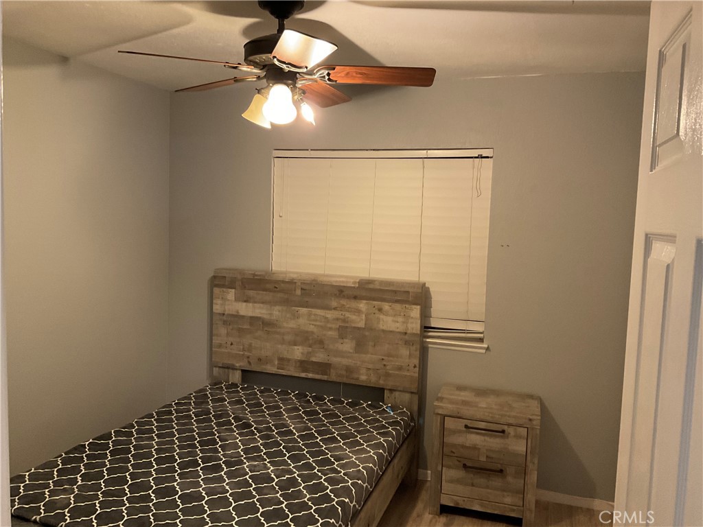 3370 Hollowood Court Riverside, CA 92503 - Photo 13 of 14 a bathroom with a shower