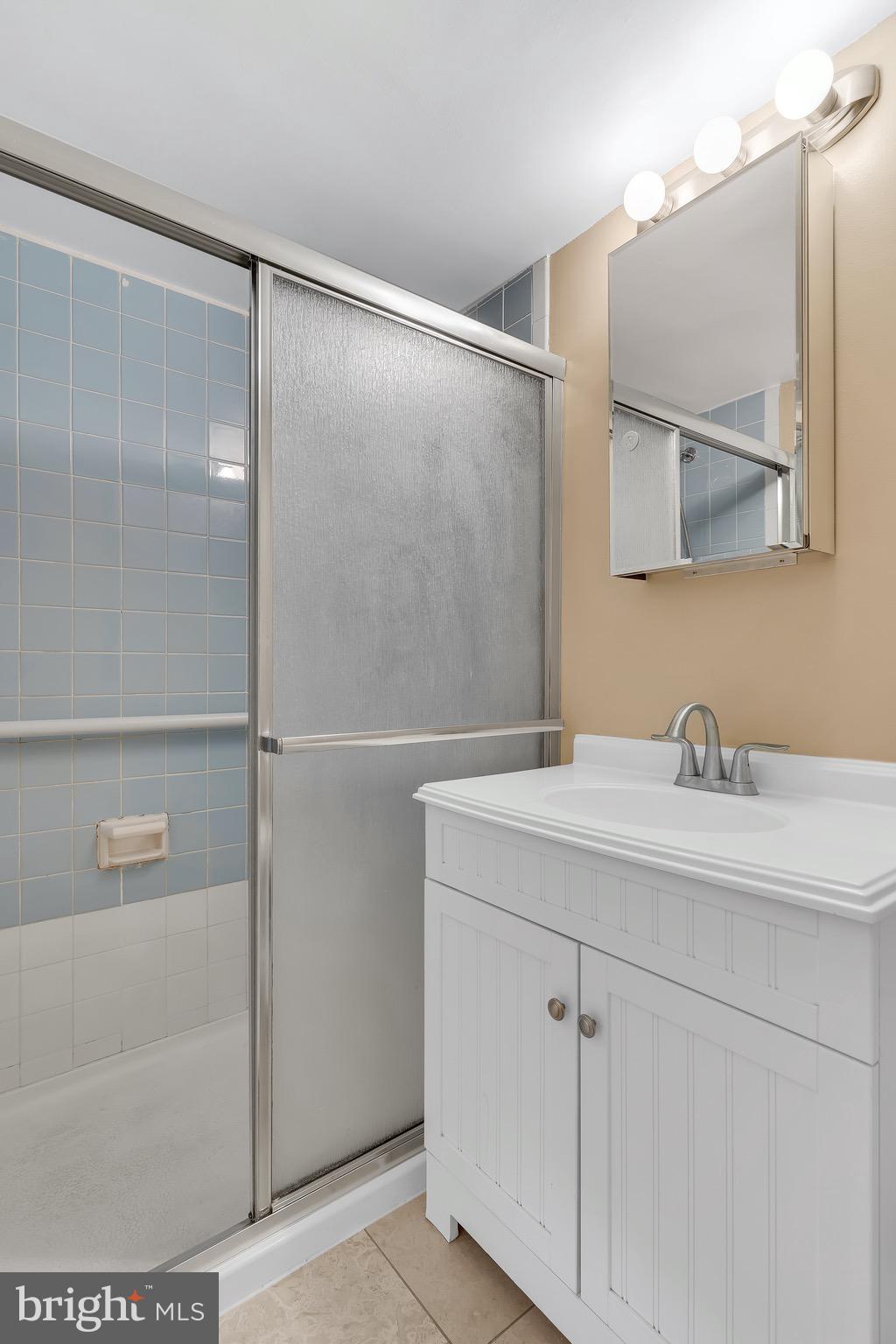 3333 University Boulevard West, Unit 404 Kensington, MD 20895 - Photo 15 of 37 Gallery Image 15
