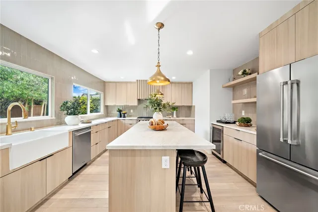 $2,095,000 | 5262 Glenroy Drive, Huntington Beach, CA 92649