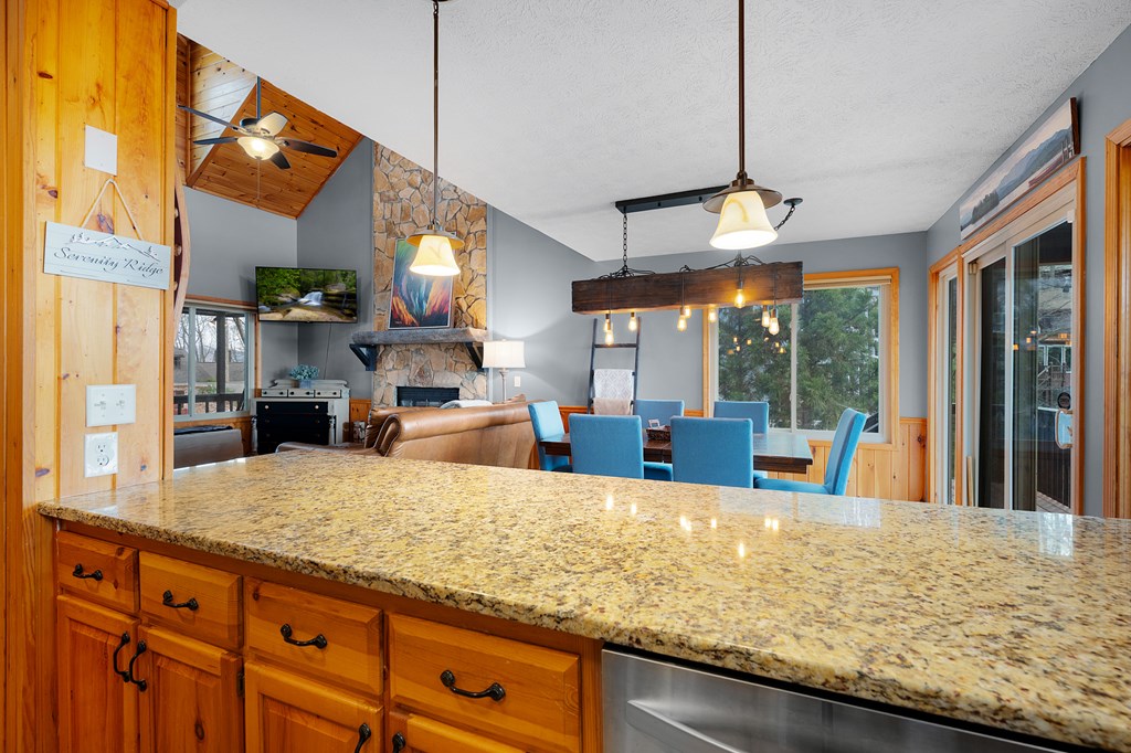 170 Walnut Ridge Ellijay, GA 30536 - Photo 26 of 65 Open Kitchen