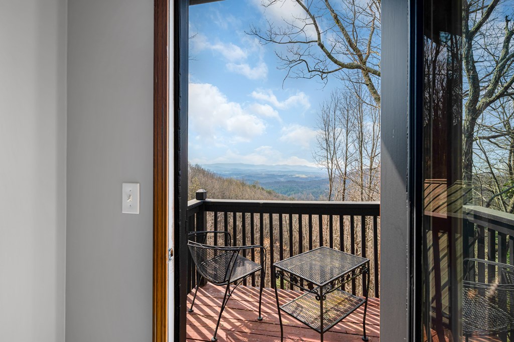 170 Walnut Ridge Ellijay, GA 30536 - Photo 40 of 65 Upper Bedroom Balcony