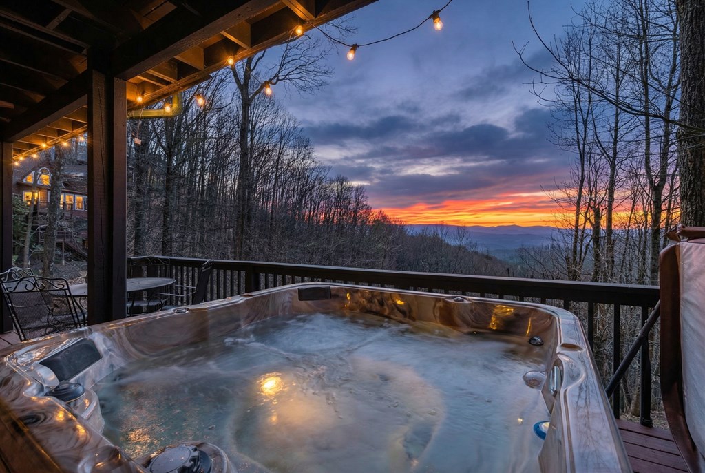 170 Walnut Ridge Ellijay, GA 30536 - Photo 5 of 65 Hot Tub with a Mountain View