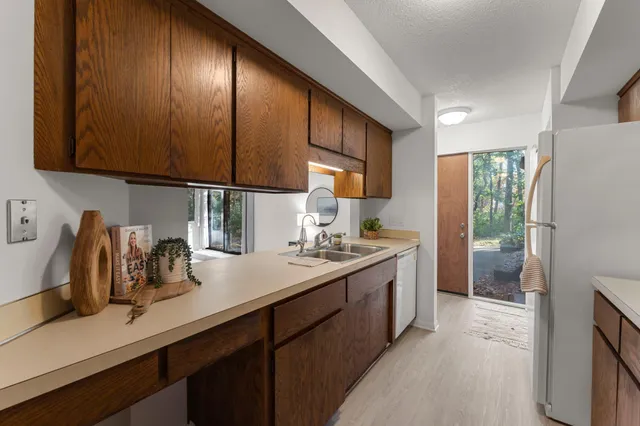 $185,000 | 1844 Zanzibar Lane North, Plymouth, MN 55447