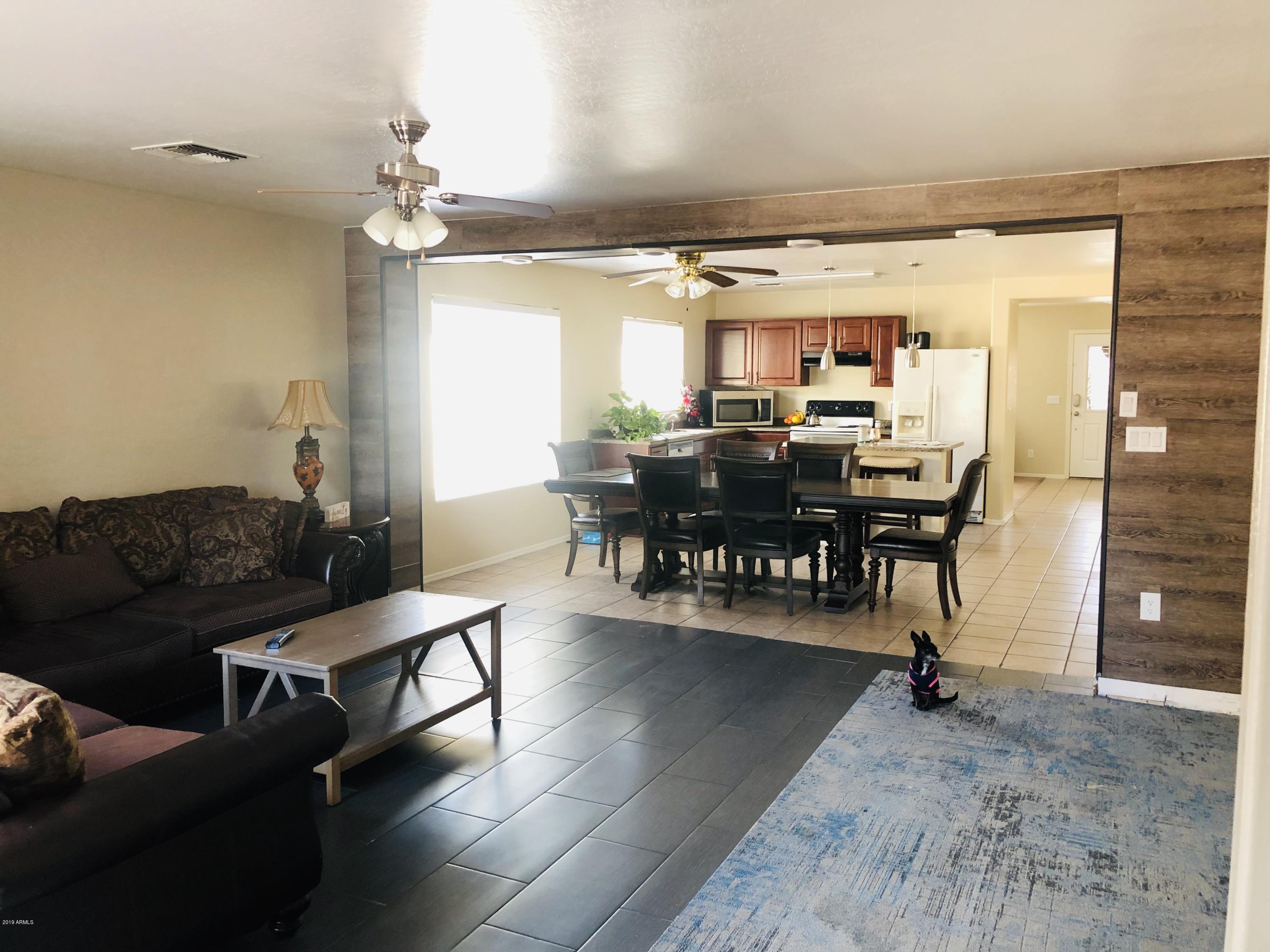 3218 West Alta Vista Road Phoenix, AZ 85041 - Photo 4 of 11 D91D821D-3021-4CE7-B93E-71A2ADB99A10