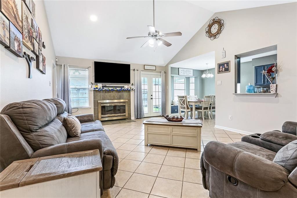 2553 Rue Jesann Marrero, LA 70072 - Photo 4 of 17 Gallery Image 4