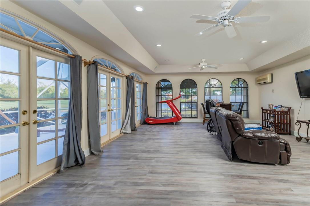 21465 Bridgeview Drive Boca Raton, FL 33428 - Photo 13 of 34 Photo 13