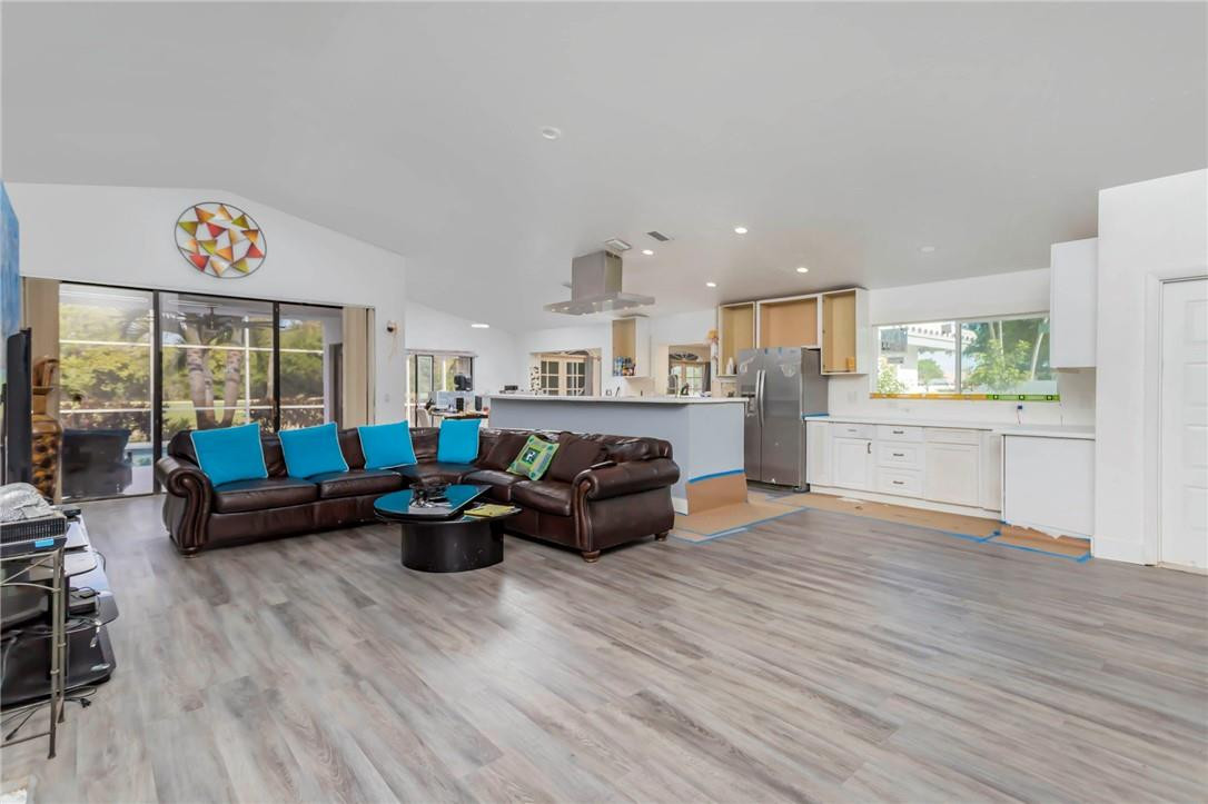 21465 Bridgeview Drive Boca Raton, FL 33428 - Photo 7 of 34 Photo 7